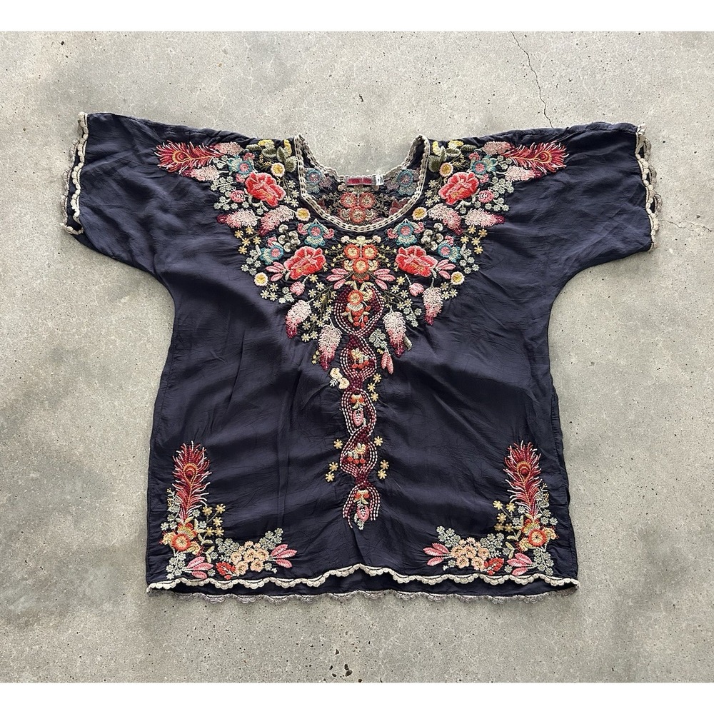Johnny Was Oversized Bellefleur Embroidered Blouse VGUC Gray Sz M